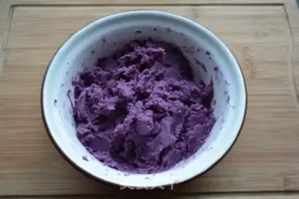 Make Chip rolls step 1