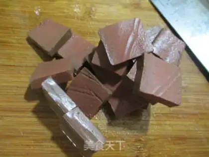 Make The cuisine makes duck blood step 1