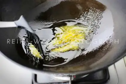 Make Xinjiang chicken step 3