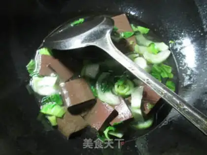 Make The cuisine makes duck blood step 6