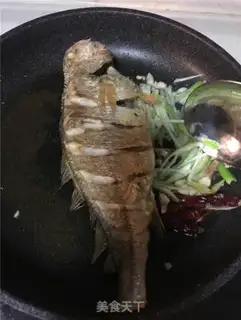 Make Red-hot yellowfish step 2