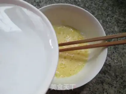 Make Carbage and meat and eggs step 4