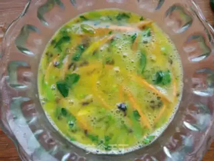 Make Breakfast vegetable fried eggs step 2