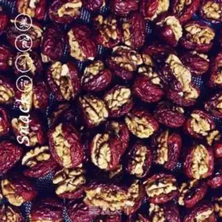 Make Trees and walnuts step 4