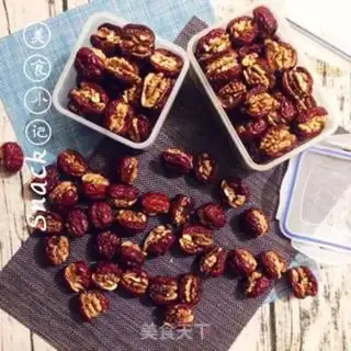 Make Trees and walnuts step 5