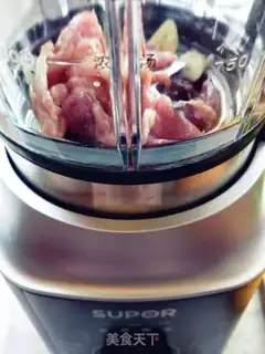 Make Black pepper acne meatball soup step 0