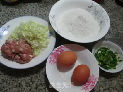 Make Spicy cabbage and meatloaf step 0