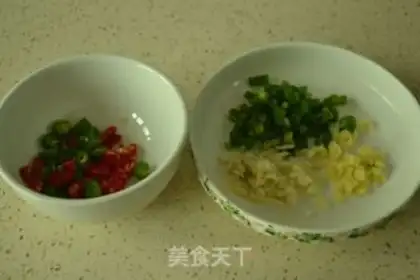 Make Farmer pickles and tofu step 1