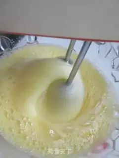 Make Cranberry sponge cake step 2