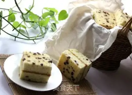 Make Cranberry sponge cake step 10