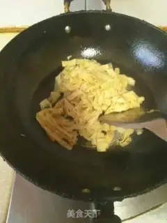 Make The mushrooms are fried step 1