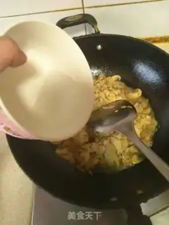 Make The mushrooms are fried step 4