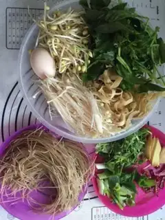 Make Warm stomach and vegetable soup step 0