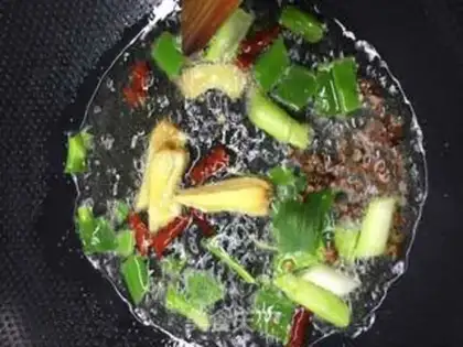 Make Warm stomach and vegetable soup step 3