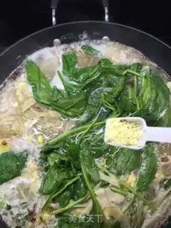 Make Warm stomach and vegetable soup step 12