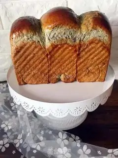 Make Vegetable oil, black sesame toast step 9