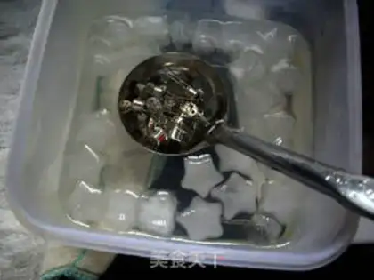 Make Eight-coffee, chocolate cold step 2