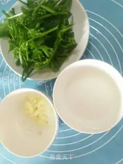 Make Cleaning up the sushi step 1