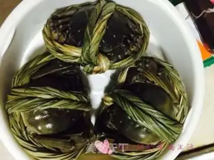 Make A boiled crab step 0