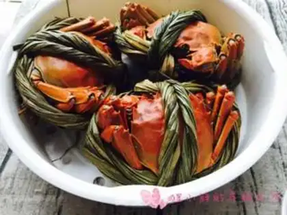 Make A boiled crab step 4
