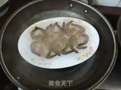 Make Garlic fan steamed shrimp step 6