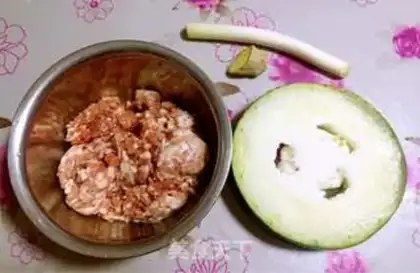 Make Wintermelon sun step 0
