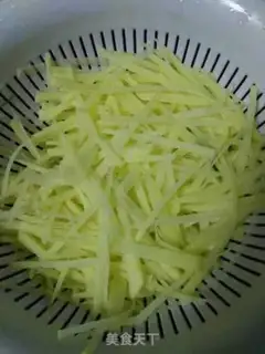 Make Garlic potatoes step 0