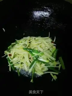 Make Garlic potatoes step 6