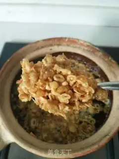 Make Onion chicken oil. Noodles step 3