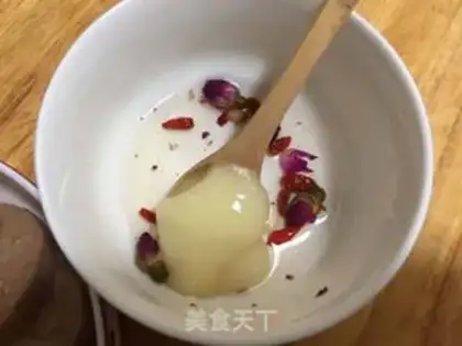 Make Flower tea and rice step 4
