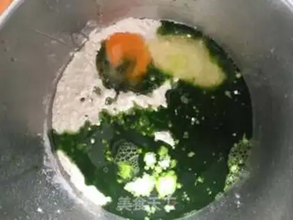 Make Spinach Hand pasta step 1