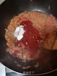 Make Classic black pepper beef pasta step 5
