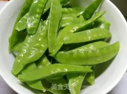 Make Sausage Dutch beans step 0
