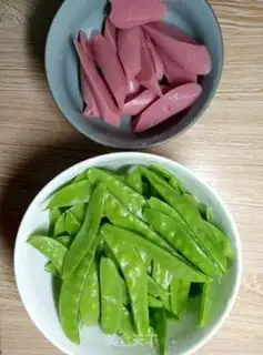 Make Sausage Dutch beans step 1