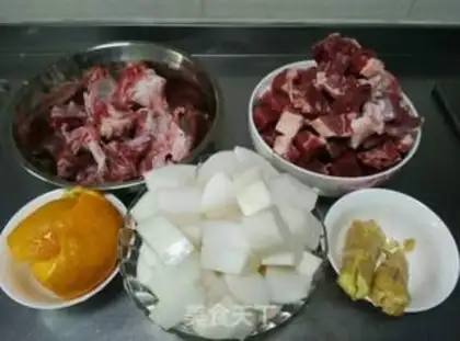Make Scorch lamb soup step 0