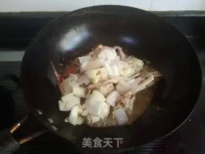 Make Onions fried the crabs step 9