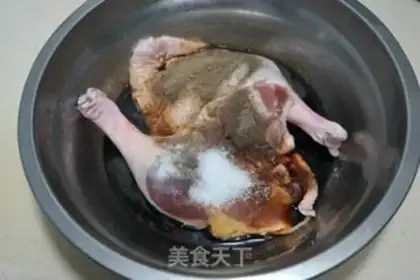 Make A roasted duck leg step 1