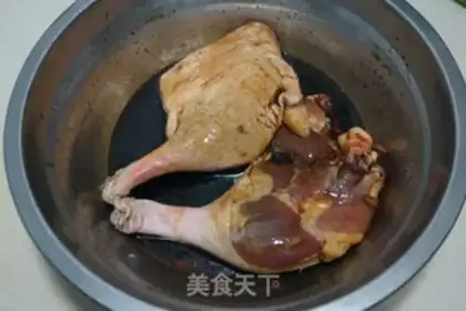 Make A roasted duck leg step 2