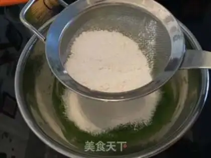 Make Tea yogurt mousse step 3