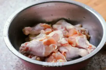 Make "Air-cooked golden chicken hammer." step 0
