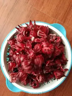 Make The wine of Luo step 0
