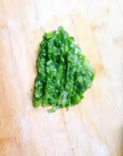 Make Spicy onions step 0