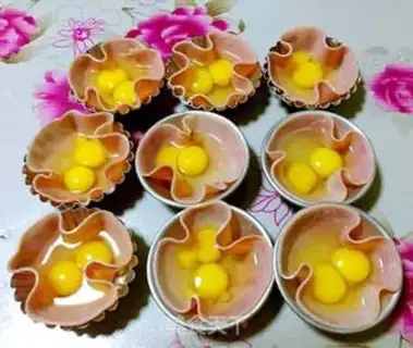 Make Pyramid gold eggs step 2