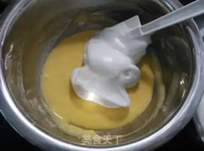 Make Rainbow birthday cake step 1