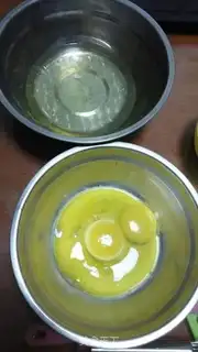 Make The original cake roll step 1