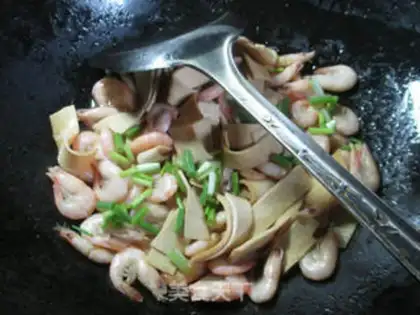 Make Thousands of fried shrimp step 9