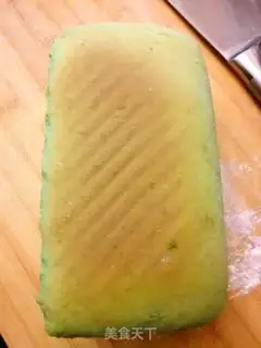Make Christmas cake toast step 5