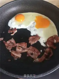 Make A simple bacon egg pizza step 0