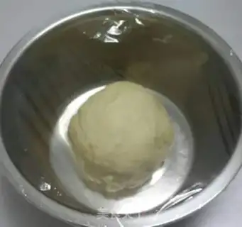 Make Simulate mushroom bread step 4