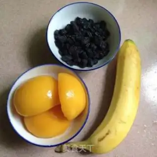 Make Peach banana pizza step 3